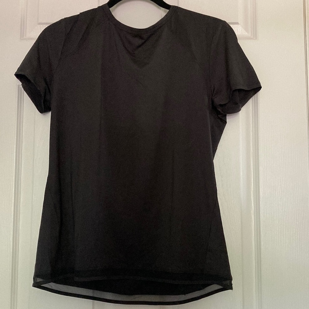 Moret Ultra Women’s Black Tee | Size Medium